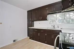 466 Mountain Ave, Washington Township, NJ 07676 - Photo 12