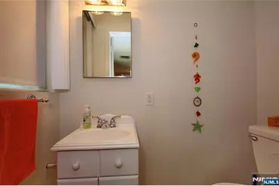 42-05 Naugle Drive, Fair Lawn, NJ 07410 - Photo 24