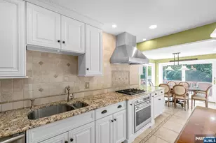 24 Vanderbeck Ln, Mahwah, NJ 07430 - Photo 16