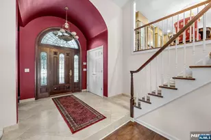 24 Vanderbeck Ln, Mahwah, NJ 07430 - Photo 4