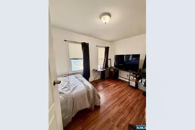 115 Chestnut Avenue, Irvington, NJ 07111 - Photo 8