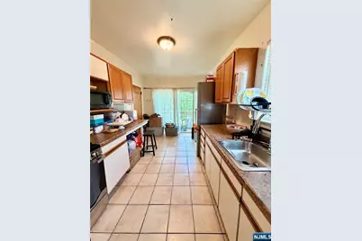115 Chestnut Avenue, Irvington, NJ 07111 - Photo 6