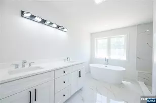 9 Emerald Dr, Hamburg, NJ 07419 - Photo 32