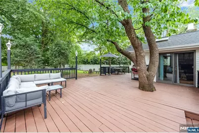 335 River Road, New Milford, NJ 07646 - Photo 28