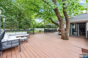 335 River Rd, New Milford, NJ 07646 - Photo 28