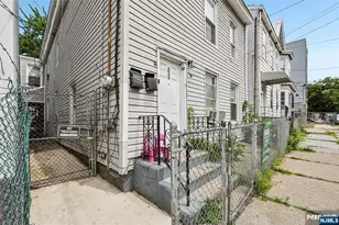 63 Pearl St, Paterson, NJ 07501 - Photo 2