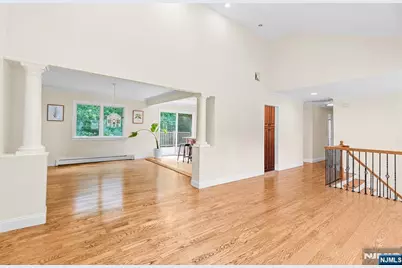 21 Kennedy Circle, Closter, NJ 07624 - Photo 8