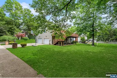 21 Kennedy Circle, Closter, NJ 07624 - Photo 24