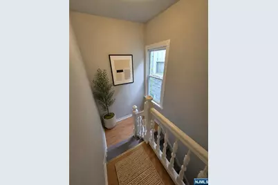 667 Scotland Road, Orange, NJ 07050 - Photo 18