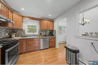 23 Distler Avenue, Caldwell, NJ 07006 - Photo 14