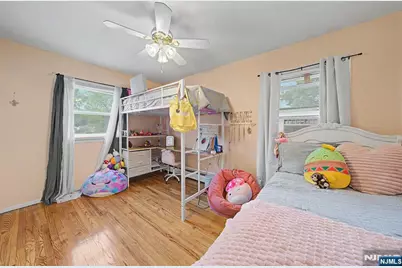 23 Distler Avenue, Caldwell, NJ 07006 - Photo 18