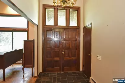 270 E Crescent Avenue, Ramsey, NJ 07446 - Photo 18