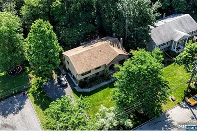 270 E Crescent Avenue, Ramsey, NJ 07446 - Photo 16