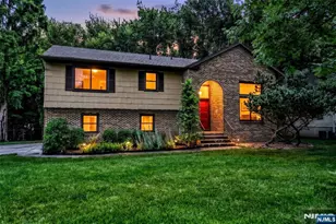 270 E Crescent Ave, Ramsey, NJ 07446 - Photo 2