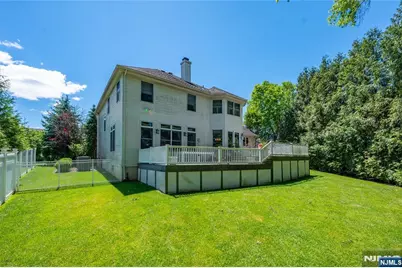 9 Ralph Drive, Fairfield, NJ 07004 - Photo 32