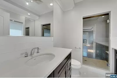 505 Post Avenue, Lyndhurst Township, NJ 07071 - Photo 32