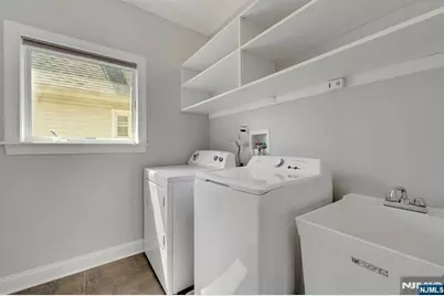 505 Post Avenue, Lyndhurst Township, NJ 07071 - Photo 34