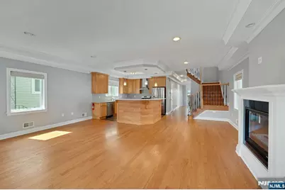 505 Post Avenue, Lyndhurst Township, NJ 07071 - Photo 12