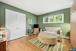 23 Cressfield Ct, Woodcliff Lake, NJ 07677 - Photo 18