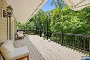 23 Cressfield Ct, Woodcliff Lake, NJ 07677 - Photo 12