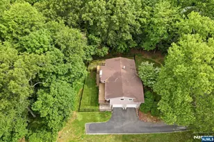 23 Cressfield Ct, Woodcliff Lake, NJ 07677 - Photo 24