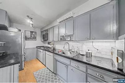 328 Hobart Avenue, Haledon, NJ 07508 - Photo 22