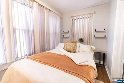 42 Harding Terrace 1 #1, Newark, NJ 07112 - Photo 2