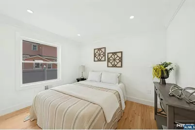 179 Washington Avenue, Rutherford, NJ 07070 - Photo 18