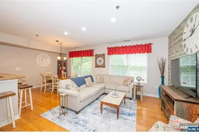 30-08 Federal Hill Road 8 #8, Pompton Lakes, NJ 07442 - Photo 10