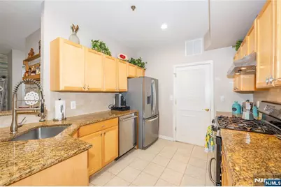 30-08 Federal Hill Road 8 #8, Pompton Lakes, NJ 07442 - Photo 20
