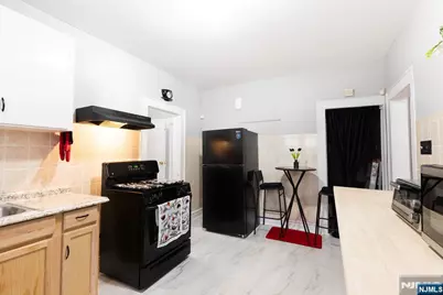 40-42 Harding Terrace, Newark, NJ 07112 - Photo 10