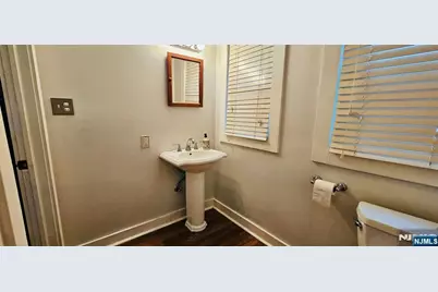 31 Dean Street, Glen Rock, NJ 07452 - Photo 20