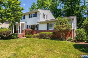34 S Virginia Ct, Englewood Cliffs, NJ 07632 - Photo 6