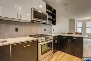 623 38th Street 2, Union City, NJ 07087 - Photo 6