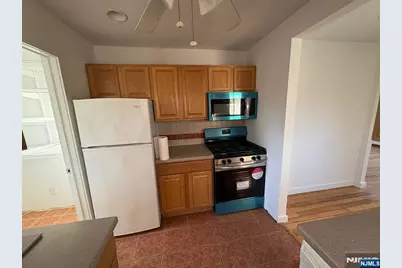 580 Chestnut Avenue, Teaneck Township, NJ 07666 - Photo 6
