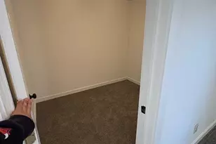 580 Chestnut Ave, Teaneck Township, NJ 07666 - Photo 10