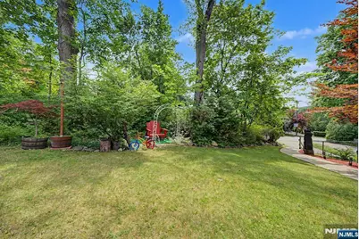 102 Belleview Avenue, Butler, NJ 07405 - Photo 26