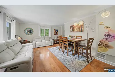 102 Belleview Avenue, Butler, NJ 07405 - Photo 2
