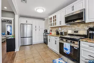 145 Fulton Ave, Fairview, NJ 07022 - Photo 14