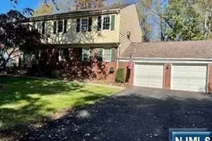 81 Prospect Street 2, Paramus, NJ 07652 - Photo 1