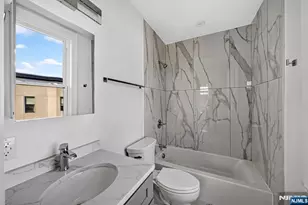 260 Walker Street B, Fairview, NJ 07022 - Photo 8