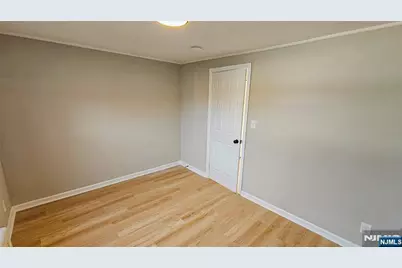 64 Hastings B #B, Rutherford, NJ 07070 - Photo 10