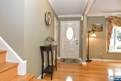 380 Shea Drive, New Milford, NJ 07646 - Photo 2