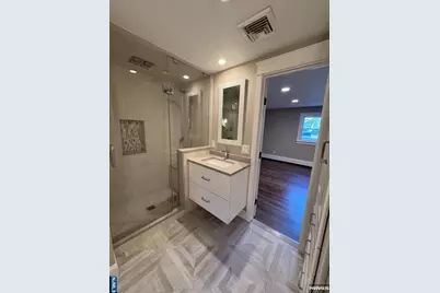 793 Jersey Place, Paramus, NJ 07653 - Photo 16