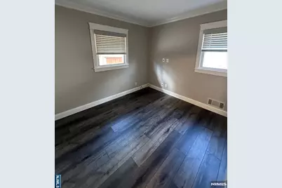 793 Jersey Place, Paramus, NJ 07653 - Photo 18