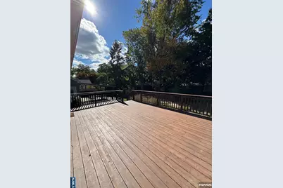 793 Jersey Place, Paramus, NJ 07653 - Photo 26