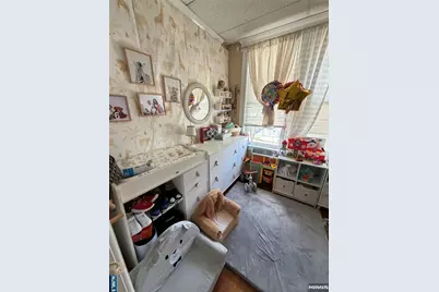 395 Madison Avenue, Paterson, NJ 07524 - Photo 12