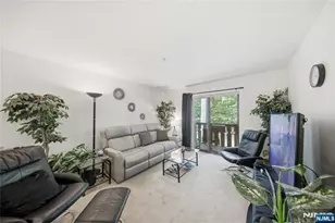 609 Mark Twain Way, Mahwah, NJ 07430 - Photo 12