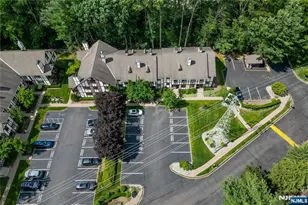 609 Mark Twain Way, Mahwah, NJ 07430 - Photo 32