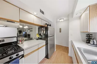 609 Mark Twain Way, Mahwah, NJ 07430 - Photo 6